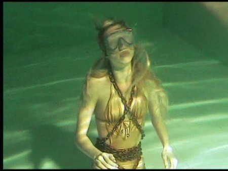 Russian Girls Underwater Bondage - Chain 